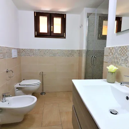Estate4home - Maison Lirio Holiday home *